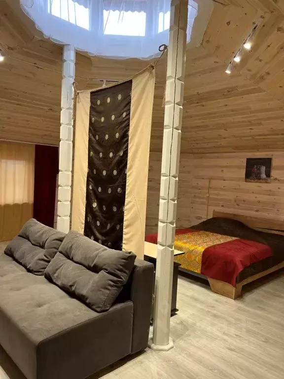 Дом в Бурятия, Тункинский район, пос. Аршан  (50 м) - Фото 1