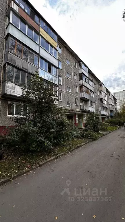 2-к кв. Тверская область, Тверь Октябрьский просп., 63 (44.4 м) - Фото 2