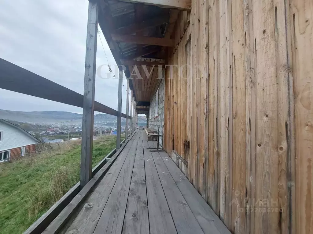 Дом в Алтай, Майминский район, пос. Алферово Ключевая ул., 20 (25 м) - Фото 1