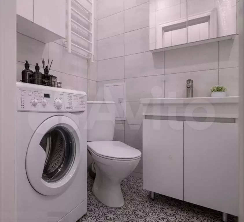 Апартаменты-студия, 11,5 м, 3/3 эт. - Фото 1