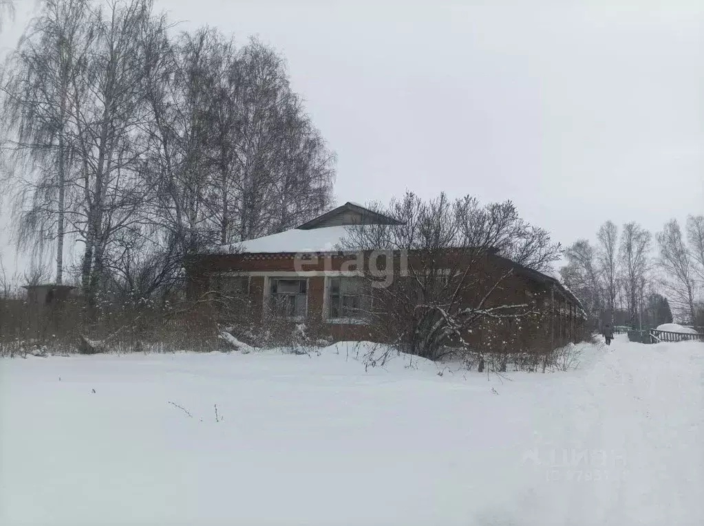 Офис в Татарстан, Апастовский район, с. Среднее Балтаево ул. 50 лет ... - Фото 1