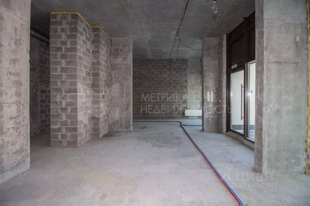 Помещение свободного назначения в Тюменская область, Тюмень ул. ... - Фото 1