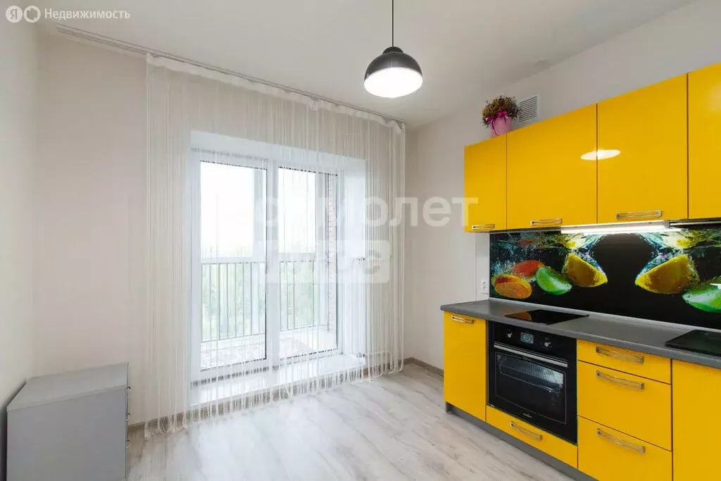 1-комнатная квартира: Кисловка, микрорайон Северный, улица Марины ... - Фото 0