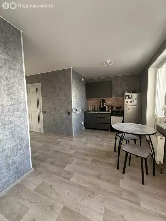 Квартира-студия: Уфа, улица Коммунаров, 7 (28.6 м) - Фото 1