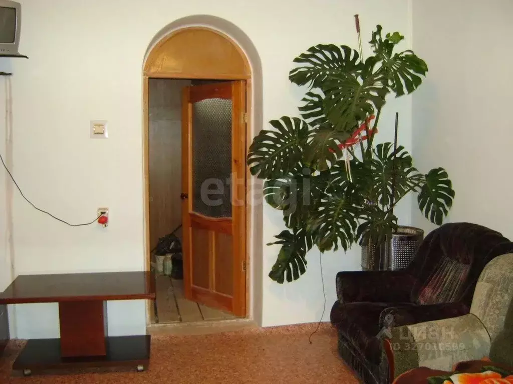 Дом в Иркутская область, Иркутск Лесной мкр, Весенняя ул., 5 (286 м) - Фото 1