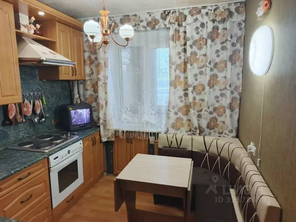 2-к кв. Московская область, Электросталь Спортивная ул., 47Б (43.1 м) - Фото 2