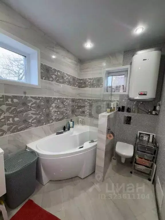 Дом в Воронежская область, Семилукский район, Девицкое с/пос, Грезы ... - Фото 1