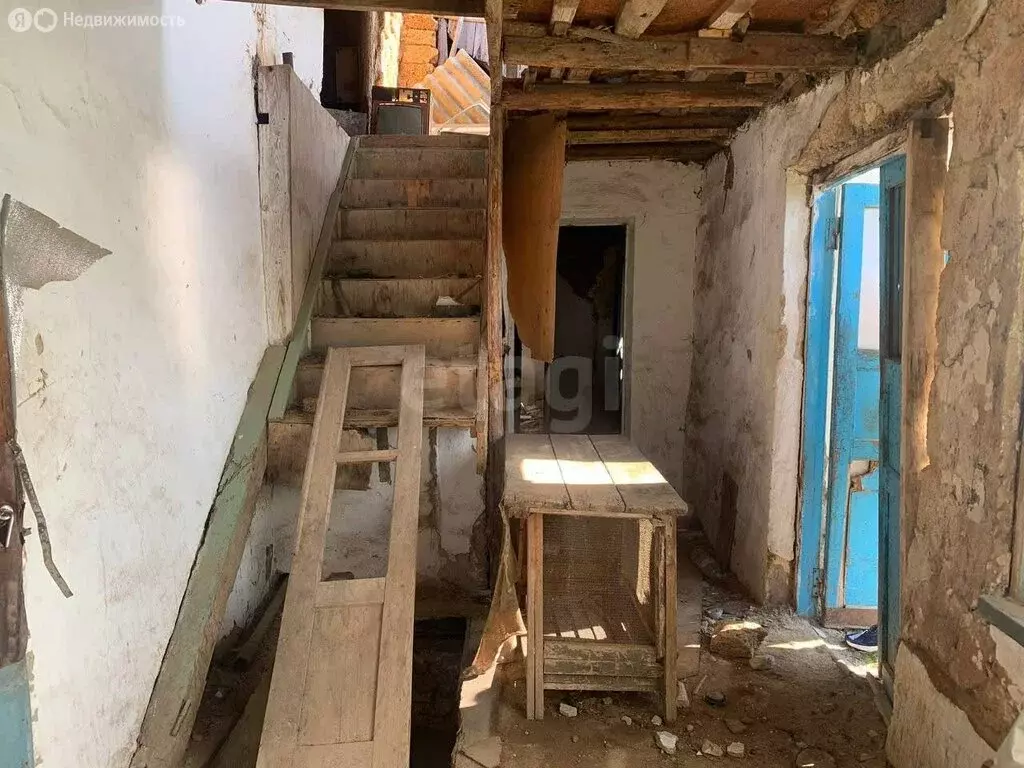 Дом в Амурское сельское поселение, село Новозуевка, улица Чикаренко ... - Фото 2