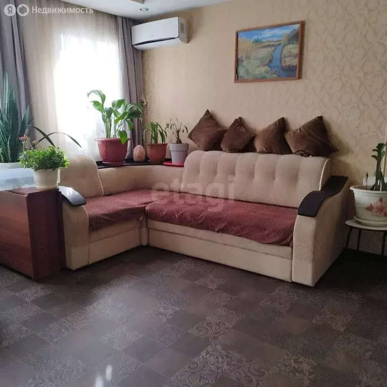 3-комнатная квартира: Оренбург, улица Соболева Гора, 10 (80 м) - Фото 1