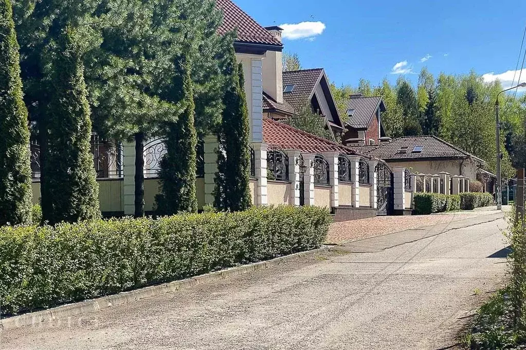 Участок в Московская область, Одинцовский городской округ, пос. ... - Фото 1