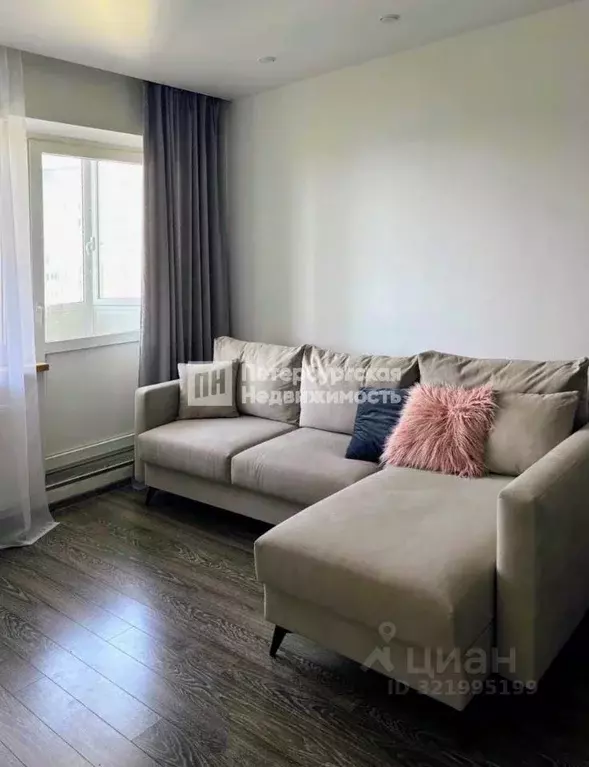 Студия Санкт-Петербург Туристская ул., 28к3 (27.3 м) - Фото 1