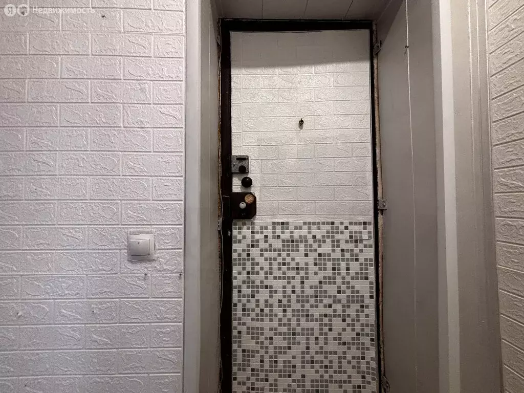 2-комнатная квартира: Асбест, Уральская улица, 67 (39.9 м) - Фото 2