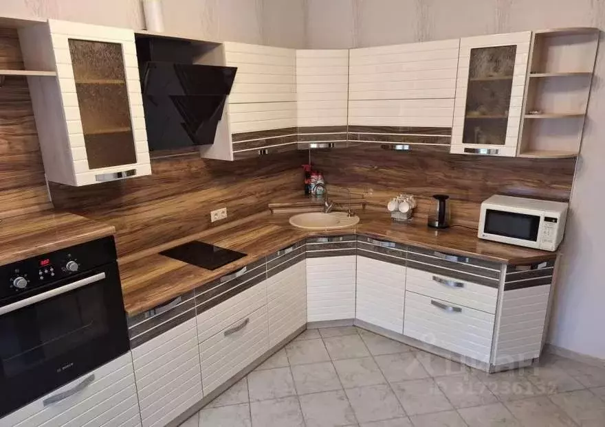 1-к кв. Тюменская область, Тюмень ул. Газовиков, 33 (46.0 м) - Фото 0