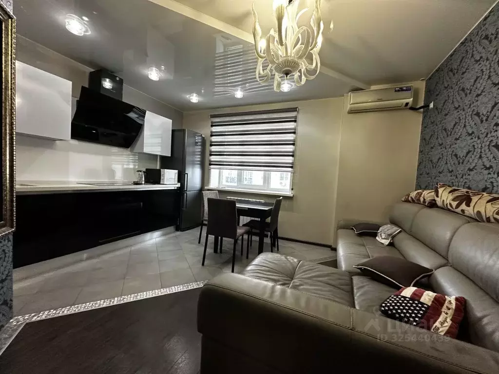 3-к кв. Хабаровский край, Хабаровск ул. Калинина, 37 (80.0 м) - Фото 1