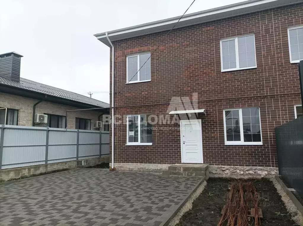 Таунхаус в Ставропольский край, Ставрополь ул. Серова, 506Е (180 м) - Фото 0