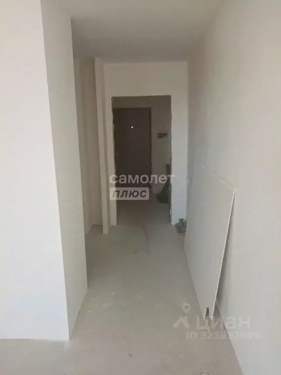 Студия Липецкая область, Липецк ул. Артемова, 5А (31.0 м) - Фото 1