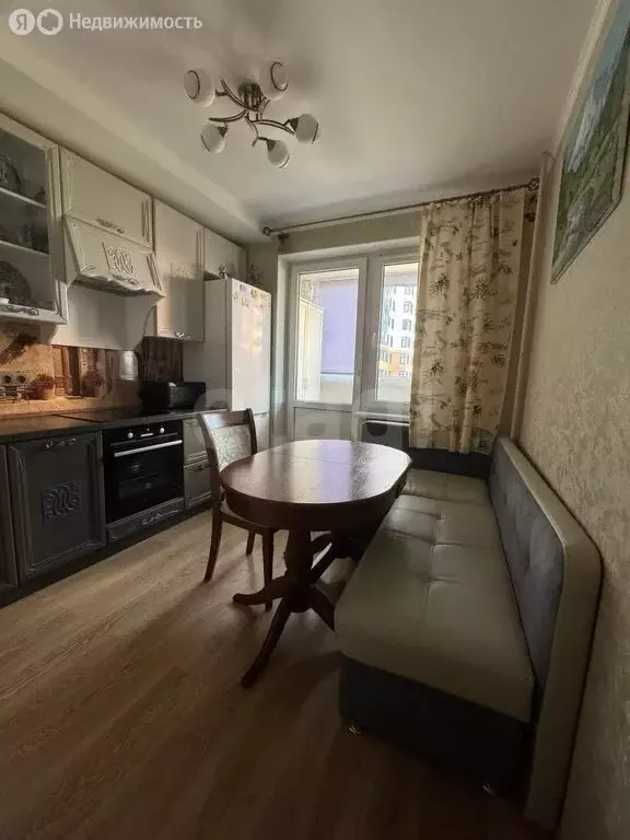 1-комнатная квартира: Московский, улица Лаптева, 8к1 (40.8 м) - Фото 0