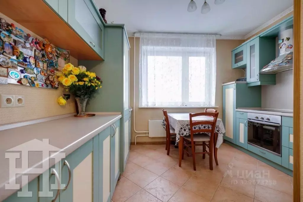 3-к кв. Москва ул. Адмирала Лазарева, 41 (75.0 м) - Фото 1