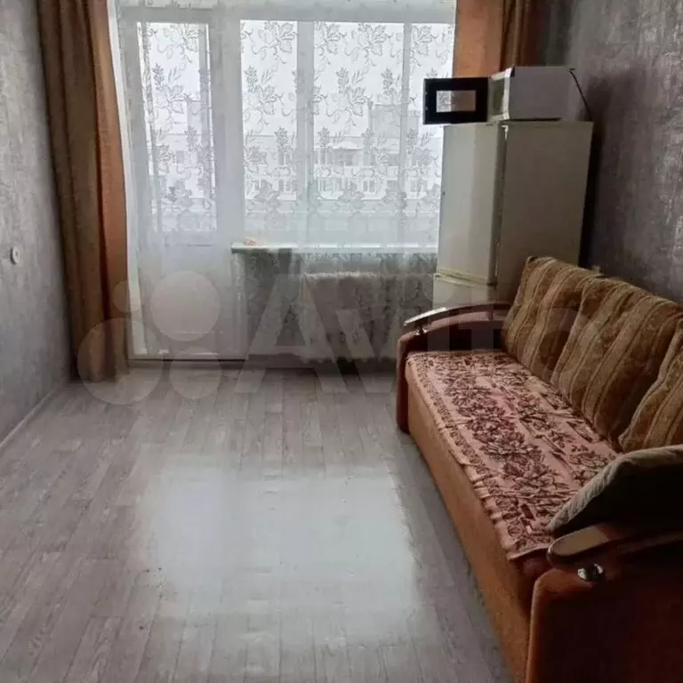 Комната 18 м в 4-к., 9/9 эт. - Фото 0