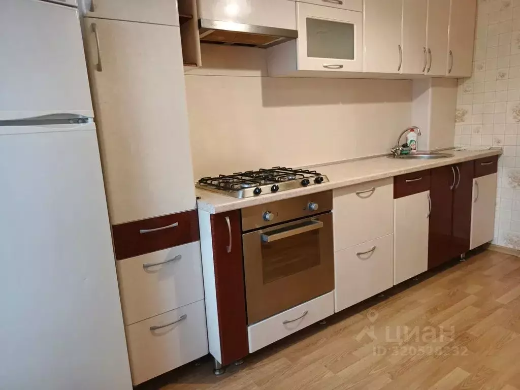 3-к кв. Нижегородская область, Нижний Новгород ул. Звездинка, 7 (75.0 ... - Фото 1