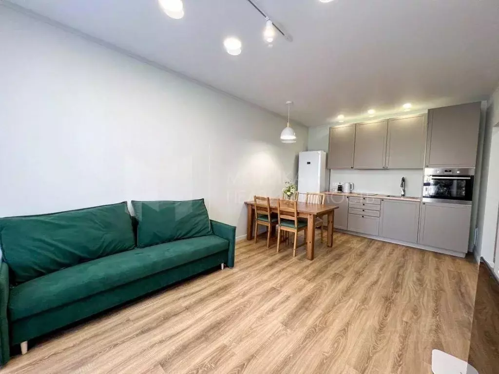 2-к кв. Тюменская область, Тюмень ул. Пожарных и Спасателей, 1 (56.0 ... - Фото 1