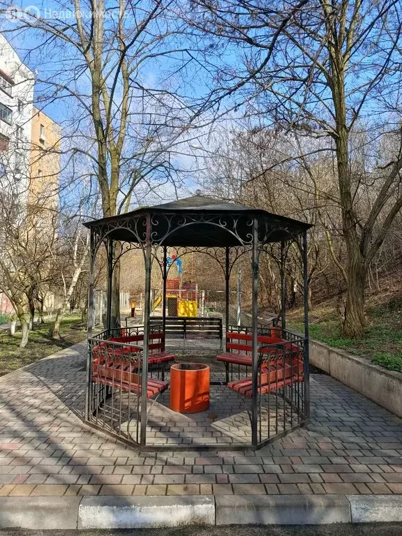 1-комнатная квартира: Белгород, улица 5 Августа, 33 (58 м) - Фото 1