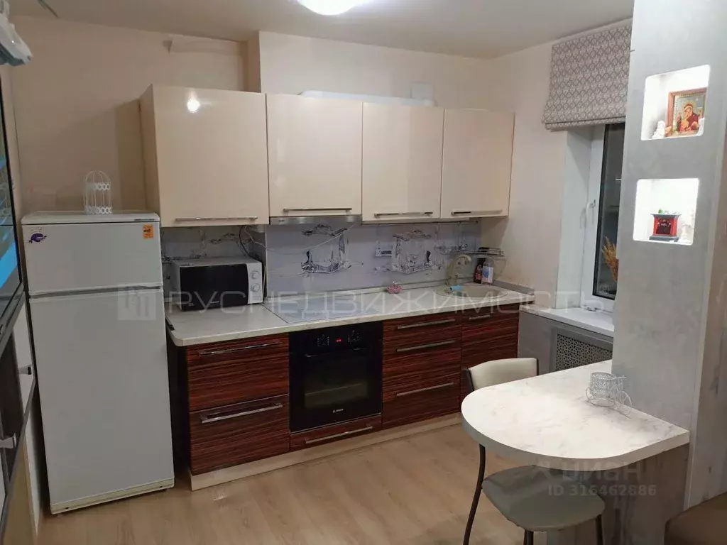 2-к кв. Кировская область, Киров Луговой пер., 1 (40.0 м) - Фото 0