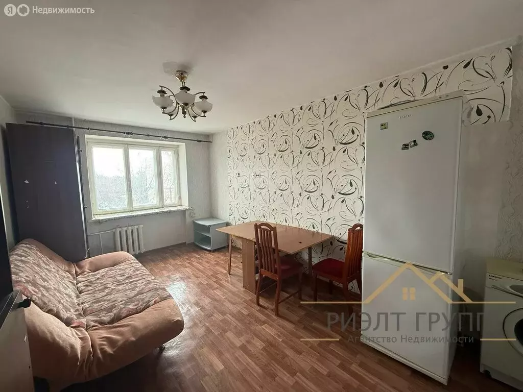 1к в 7-комнатной квартире (18.5 м) - Фото 0