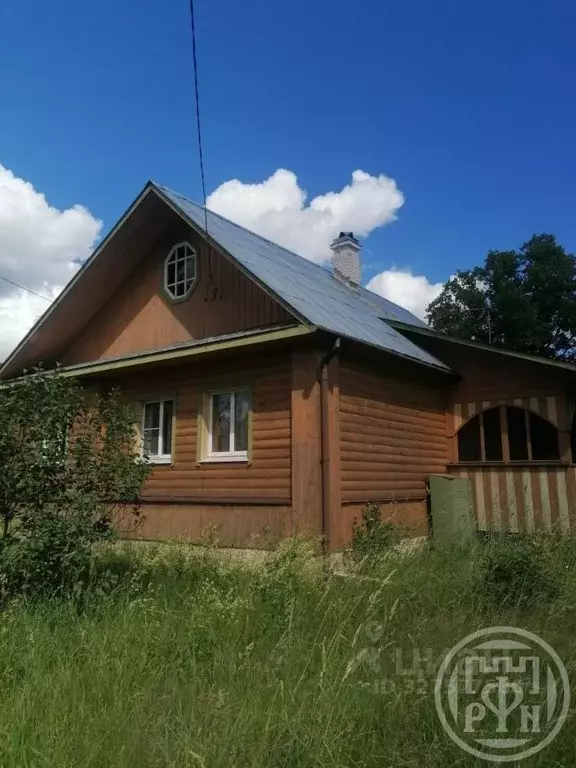 Дом в Ленинградская область, Лужский район, Заклинское с/пос, д. ... - Фото 1