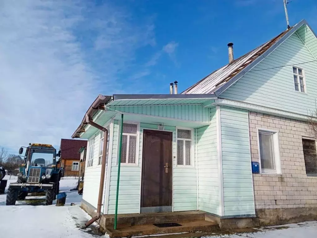 Дом в Псковская область, Красногородск рп ул. Пролетарская, 24 (100 м) - Фото 2