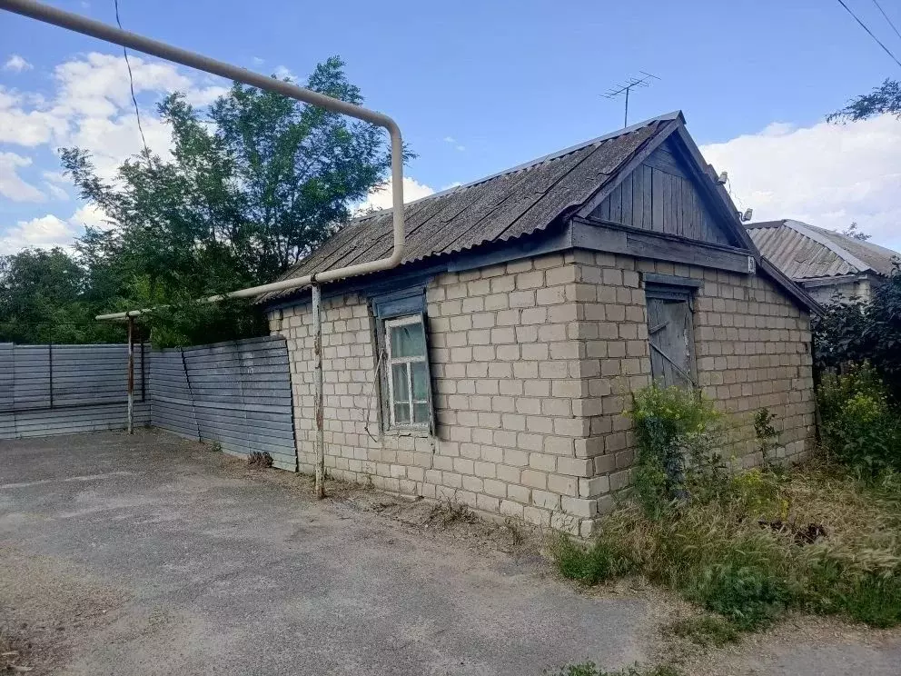 Участок в Волгоградская область, Суровикино ул. Ленина, 49 (4.0 сот.) - Фото 1