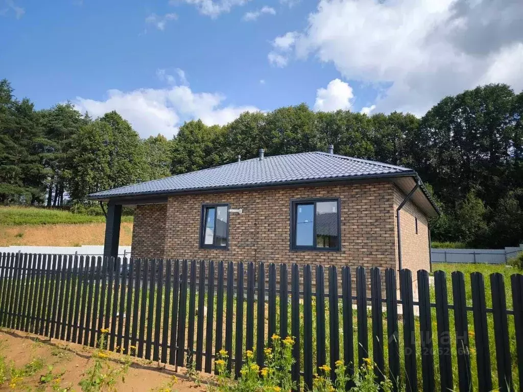 Дом в Калужская область, Малоярославец На Хуторе ДНП, ул. Каштановая ... - Фото 1