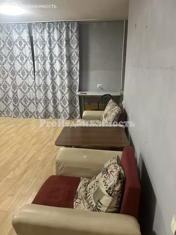 2-комнатная квартира: Кызыл, улица Титова, 15 (42.2 м) - Фото 1