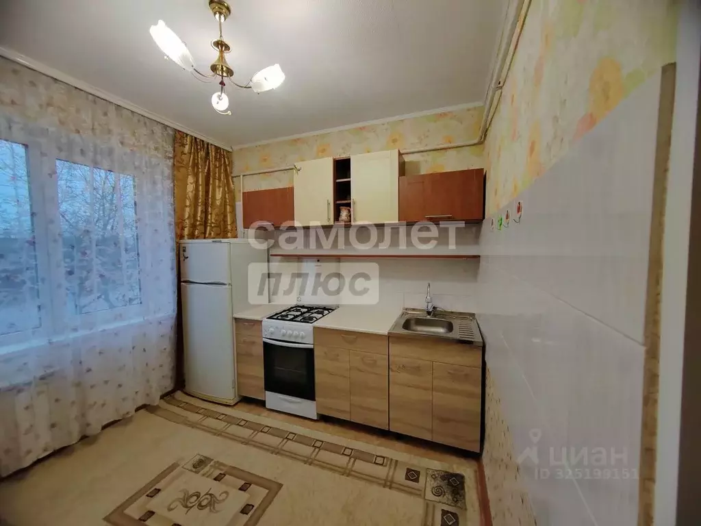 2-к кв. Орловская область, Орел Рощинская ул., 1 (52.8 м) - Фото 1