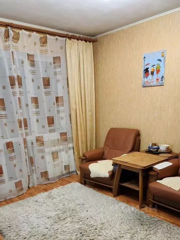 2-к кв. Омская область, Омск Сибирский просп., 18 (48.0 м) - Фото 1