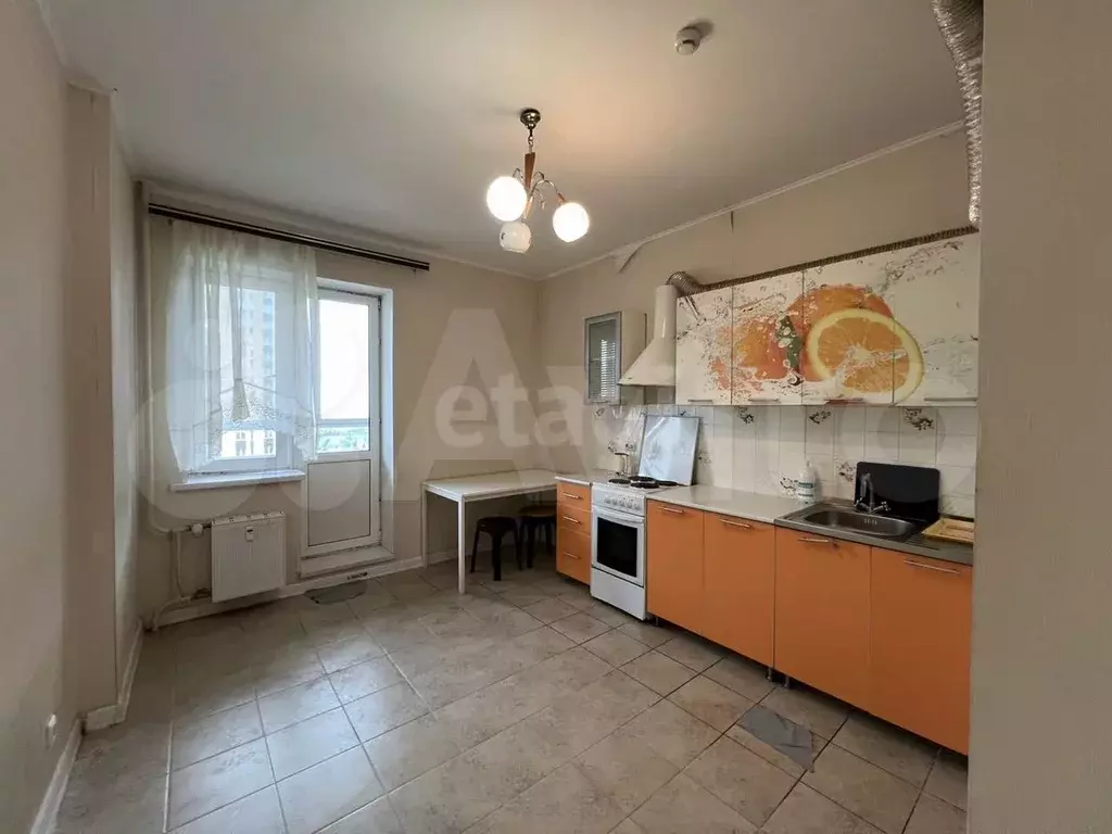 3-к. квартира, 74 м, 9/18 эт. - Фото 0