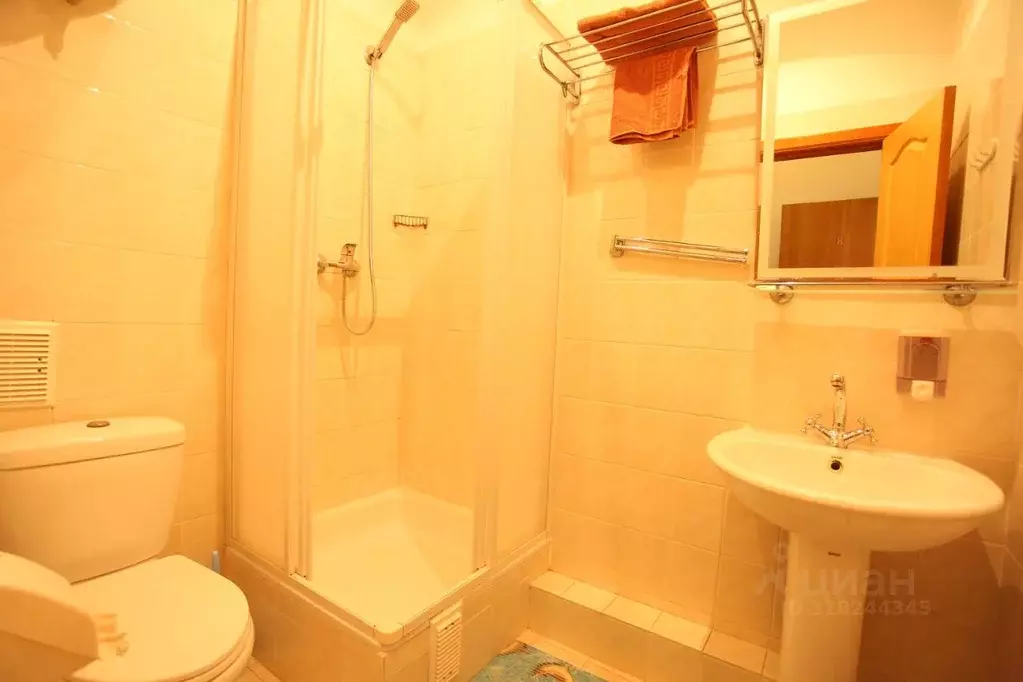 Комната Крым, Евпатория просп. Победы, 12 (15.0 м) - Фото 0