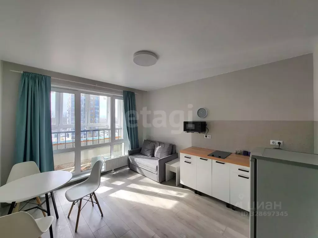 1-к кв. Тюменская область, Тюмень ул. Анатолия Клиндюка, 3 (40.0 м) - Фото 1