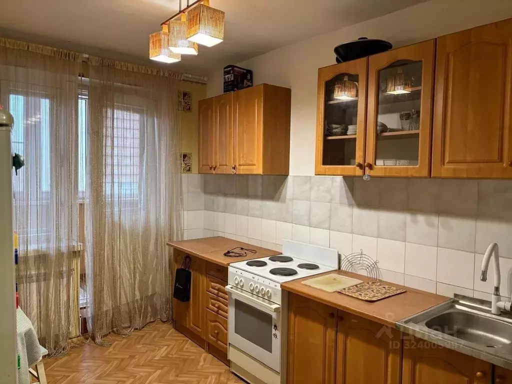 1-к кв. Белгородская область, Старый Оскол Космос мкр, 3 (42.0 м) - Фото 0