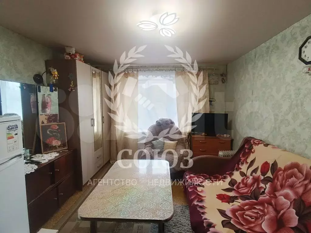Комната 14 м в 1-к., 5/5 эт. - Фото 0