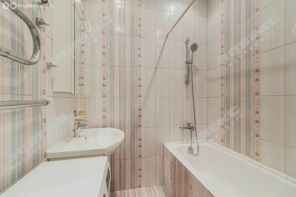 4-комнатная квартира: Кронштадт, улица Карла Маркса, 25 (93.2 м) - Фото 2