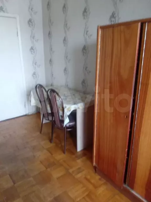 Комната 14 м в 4-к., 4/9 эт. - Фото 1