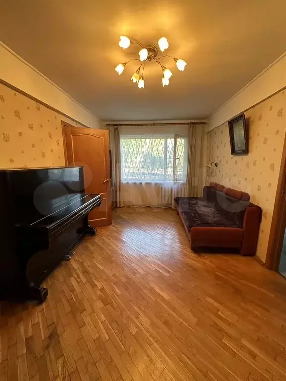 2-к. квартира, 43 м, 1/5 эт. - Фото 0