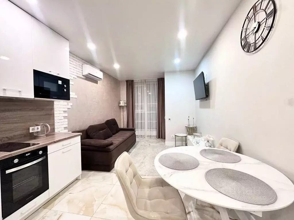 Студия Краснодарский край, Сочи Бытха мкр, ул. Ясногорская, 16/6к1 ... - Фото 1