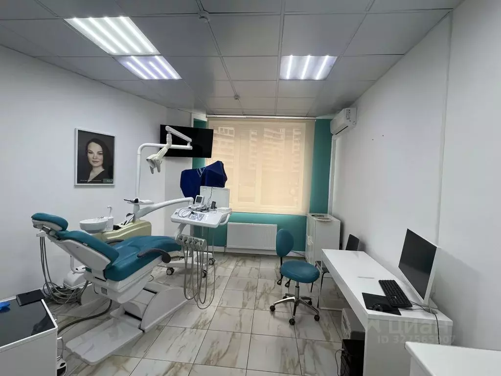 Помещение свободного назначения в Краснодарский край, Краснодар ... - Фото 1