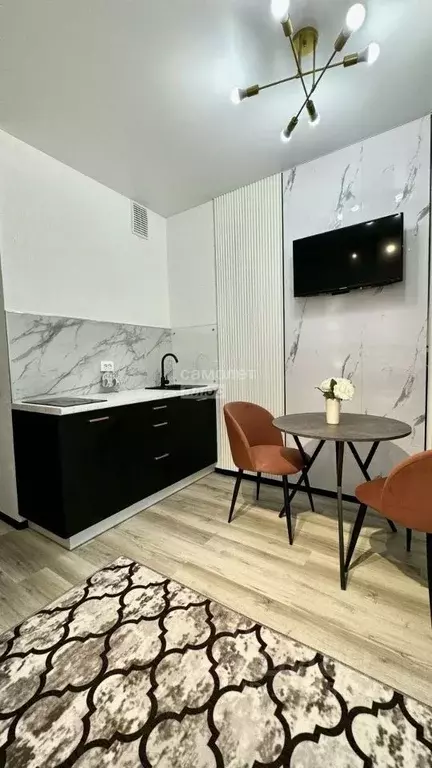 Студия Свердловская область, Екатеринбург ул. Пехотинцев, 2Г (16.9 м) - Фото 2