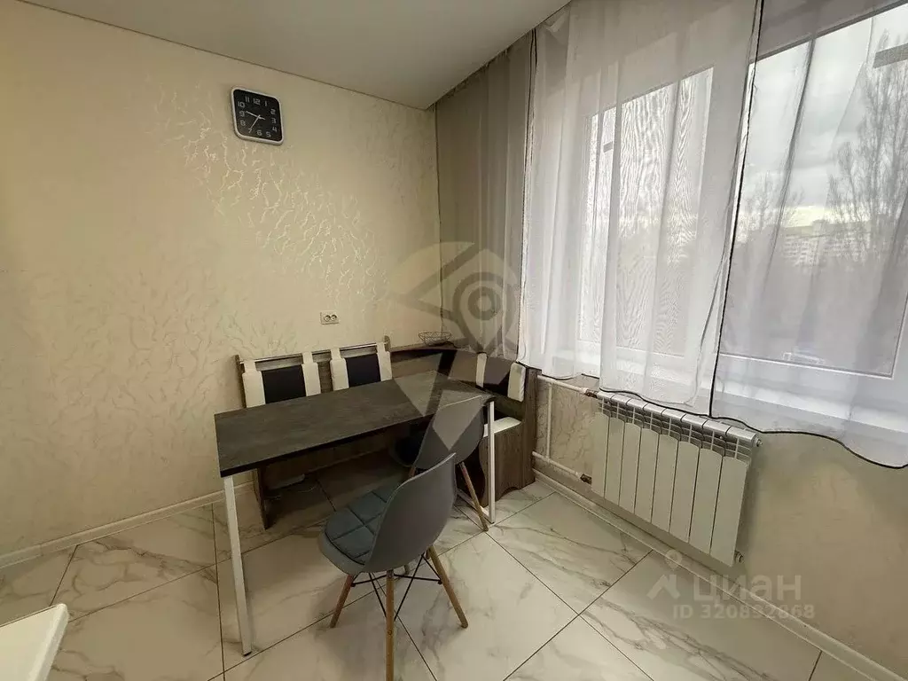 1-к кв. Белгородская область, Старый Оскол ул. Свердлова, 11 (37.0 м) - Фото 1