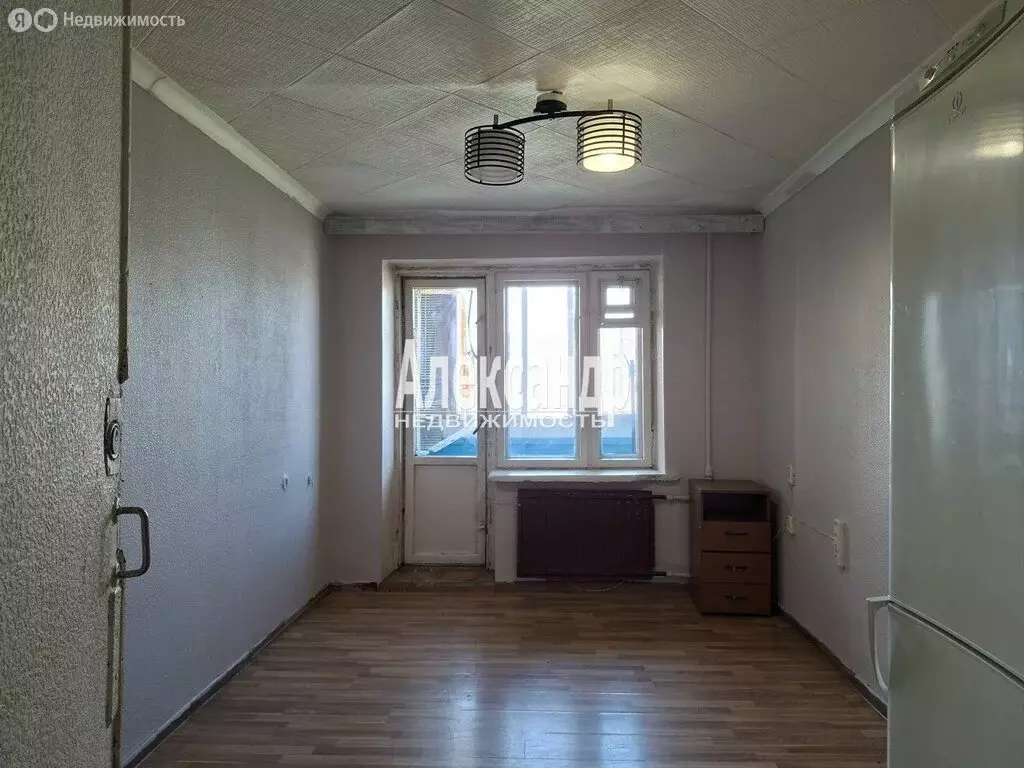 1к в 10-комнатной квартире (11.9 м) - Фото 1