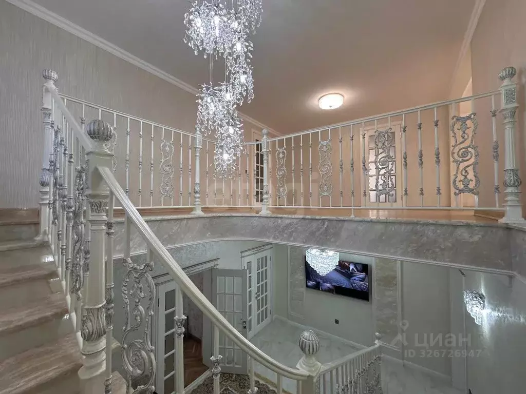 Дом в Ингушетия, Назрань Центральный административный округ, ул. ... - Фото 1