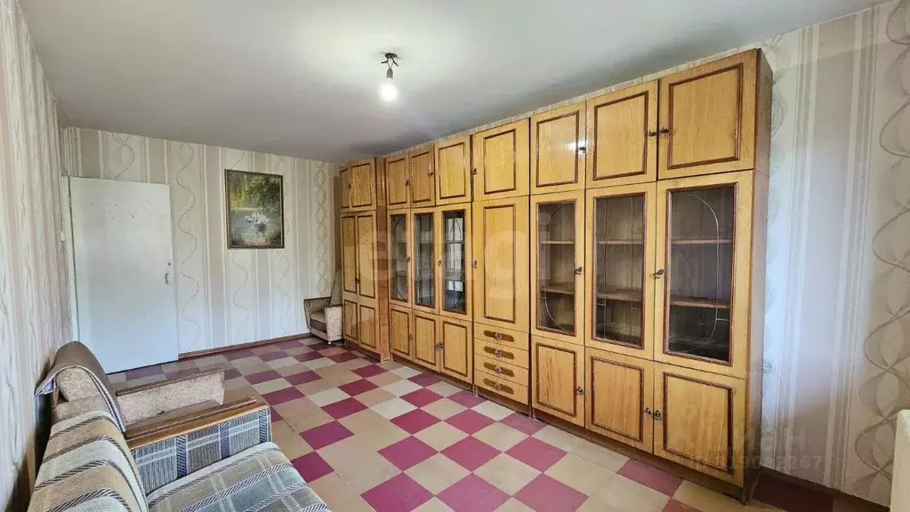 1-к кв. Приморский край, Владивосток ул. Кирова, 8 (30.0 м) - Фото 1